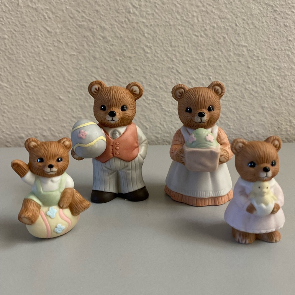 Homco Easter Bears Figurines #1430 family of 4